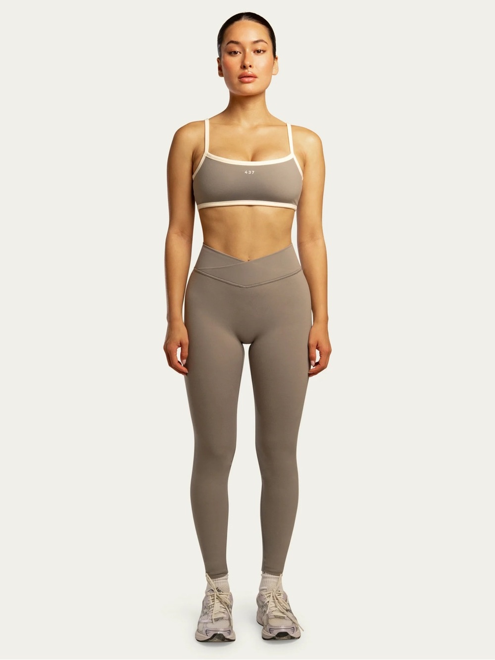 437 V Leggings (Clay Mask)
